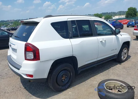 2015 Jeep Compass Sport from USA, damaged, VIN 1C4NJCBA8FD334143